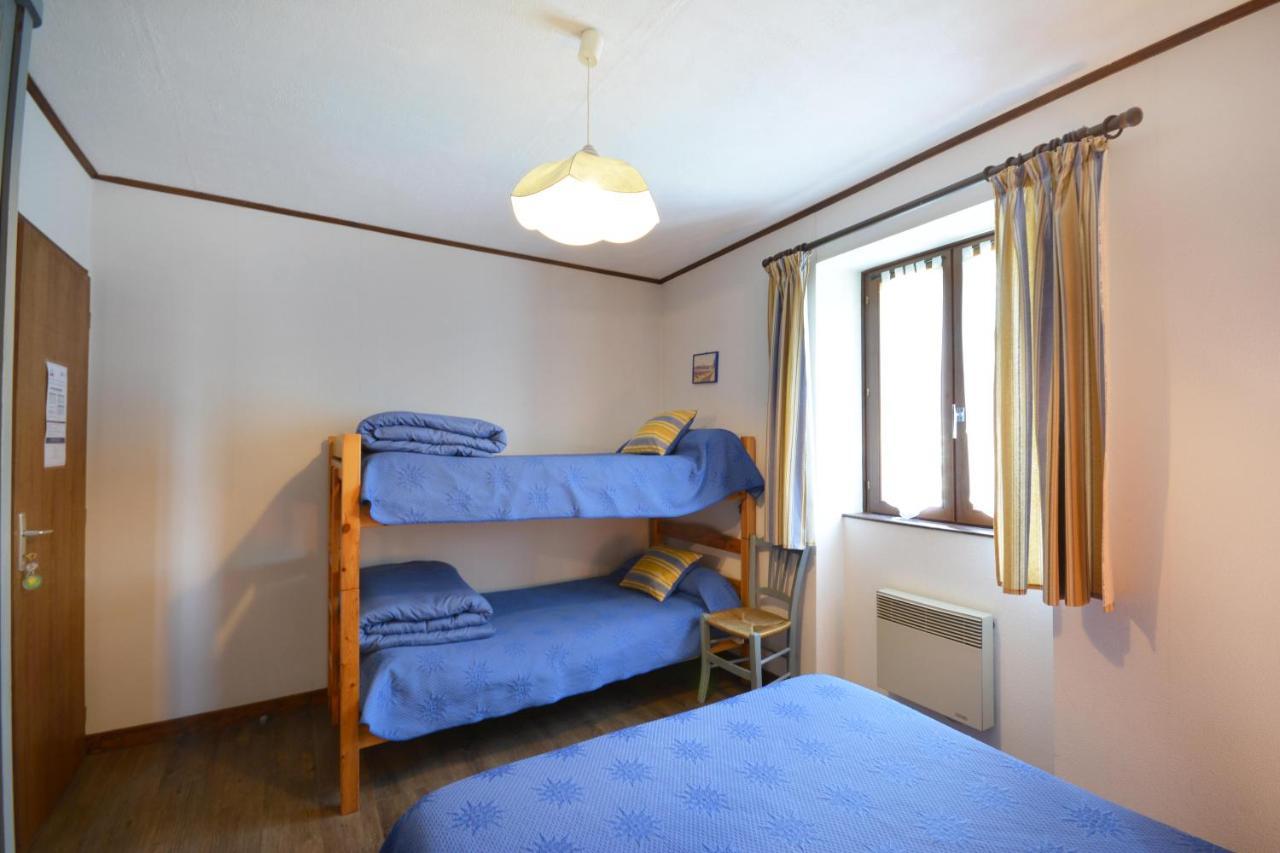 Chambre D'Hotes Au Vieux Chene Grillon Exterior foto